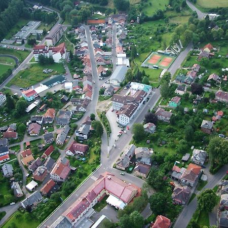 Hotel Filipinum Jablonne nad Orlici Экстерьер фото