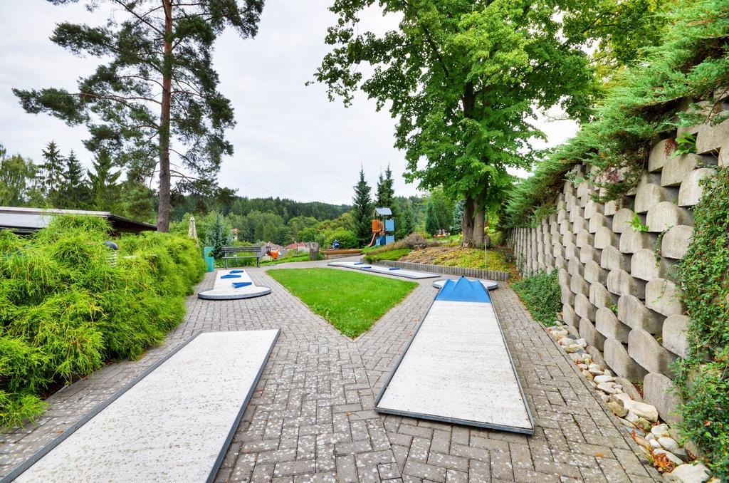 Hotel Filipinum Jablonne nad Orlici Экстерьер фото